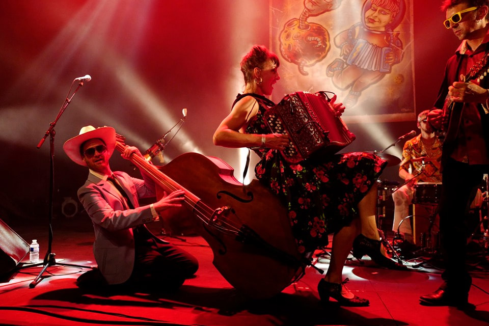 66213780-2354005661534320-7438302458050248704-n_orig